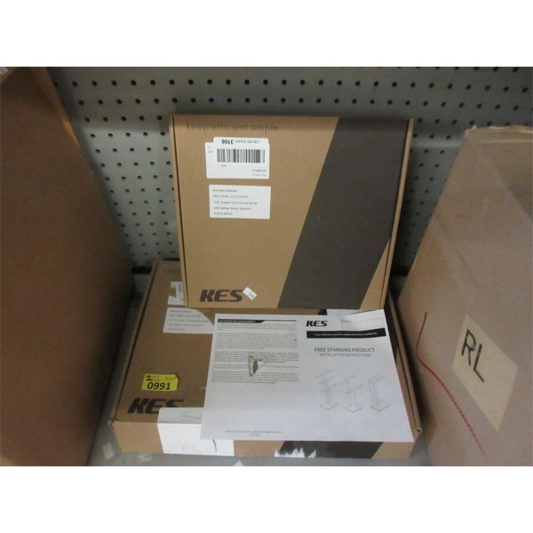 2 KES Jewelry Stands