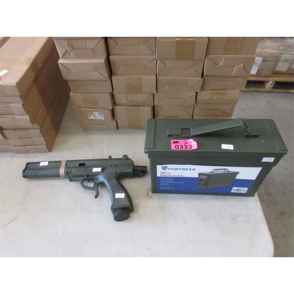Splat Master Paintball Gun & New Ammo Can