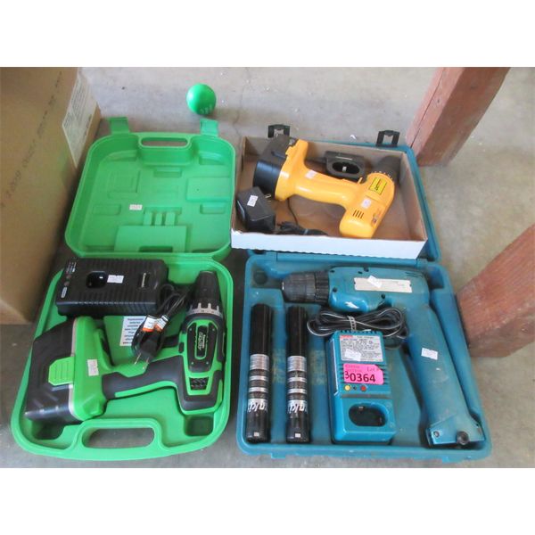 3 Assorted Cordless Frills in Cases