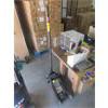 Image 1 : 3 Ton Service Jack - Store Return