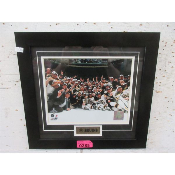 Framed Boston Bruins Team Photo
