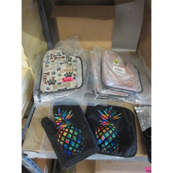 8 New Oven Mitt & Pot Holder Sets