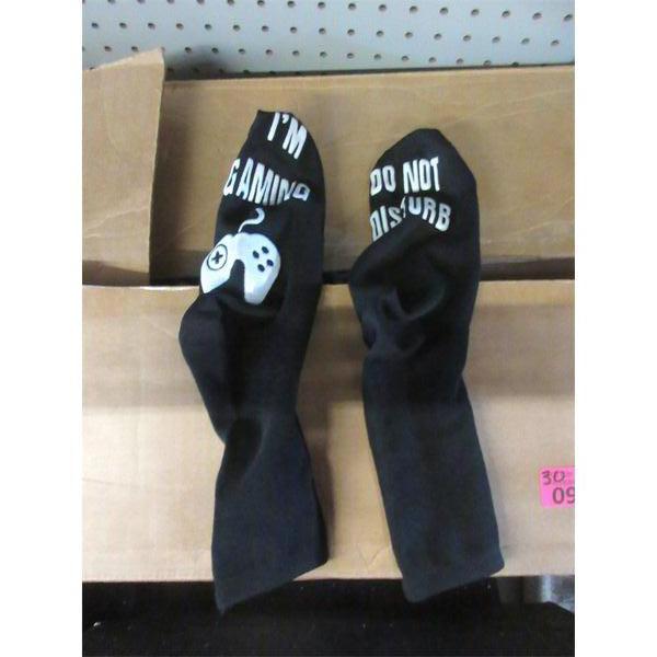30 Pairs of Novelty "Do Not Disturb" Socks 