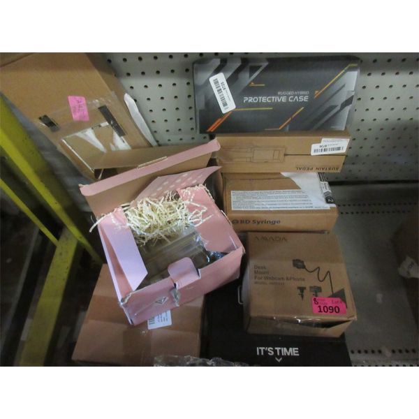 8 Piece Lot of Assorted Merchandise