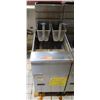 Image 1 : Pitco Frialator SG14 Commercial 2-Basket Deep Fryer