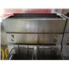 Image 2 : Pitco Frialator SG14 Commercial 2-Basket Deep Fryer