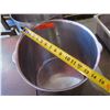Image 3 : Qty 2 Large Stock Pots (No Lids), Misc Sizes