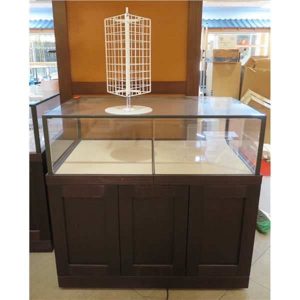 Cabinet w/ Clear Display Top & 3 Back Doors 46"L x28"W & Metal Rack