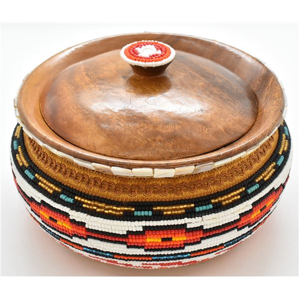 Sioux Hand Beaded Lidded Wood Bowl, Kills Thunder