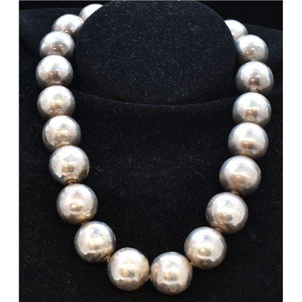 Silver Hollow Bead Necklace