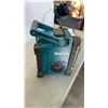 Image 3 : MAKITA SHOP RADIO WORKING