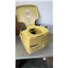 Image 2 : RV TOILET