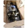 Image 2 : TRANSMISSION ADAPTER FOR HYDRAULIC FLOOR JACK