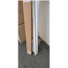Image 2 : 2 BUNDLES OF 10FT SHOE MOULDING AND 10 UNFINISHED CORNER MOULDING MAPLE