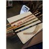 Image 2 : 5 HOCKEY STICKS AND EXTRA BLADE