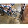 Image 2 : BLUE RALEIGH BIKE
