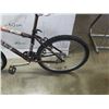 Image 2 : BURGUNDY NORCO BIKE