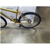 Image 2 : GOLD NORCO BIKE
