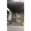 Image 8 : BOX OF BOSE SPEAKERS AND LAPTOP LAP TRAY