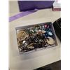 Image 2 : 4 TRAYS OF JEWELLERY AND NOTEPADS