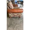 Image 5 : STUDDED LEATHER AND FABRIC SOFA