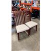 Image 1 : 2 DINING CHAIRS