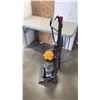 Image 2 : DYSON DC33 UPRIGHT VACUUM WORKING
