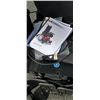 Image 8 : QUANTUM Q4 POWER 24V WHEELCHAIR WORKING WITH ACCESSORIES AND CHARGER