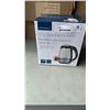 Image 1 : INSIGNIA 1.7L GLASS KETTLE  - TESTED WORKING - RETAIL $49