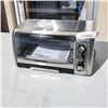 Image 1 : HAMILTON BEACH EASY REACH 6-SLICE CLASSIC TOASTER OVEN - TESTED WORKING - RETAIL $139