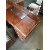 Image 8 : VINTAGE VANITY DESK WITH BEVELLED MIRROR AND STOOL