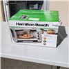 Image 2 : HAMILTON BEACH EASY REACH 6-SLICE CLASSIC TOASTER OVEN - TESTED WORKING - RETAIL $139
