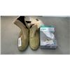 Image 1 : PAIR OF ORVIS FISHING BOOTS WITH BARK CONTROL UNIT