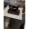 Image 1 : VINTAGE YORK SEWING MACHINE WITH FOOT PEDAL