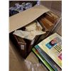Image 2 : LARGE BOX OF 78 SIZE RECORDS