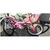 Image 2 : WHITE NAKAMURA  AND PINK CREAM SODA BIKES