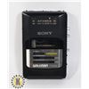 Image 1 : VINTAGE SONY WALKMAN