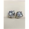 Image 3 : Set of 1.1 Carat Brilliant Cut Solitaire Stud Earrings