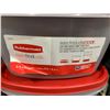 Image 2 : Rubbermaid 2.5Gallon / 9.4L Lot of 2 Containers