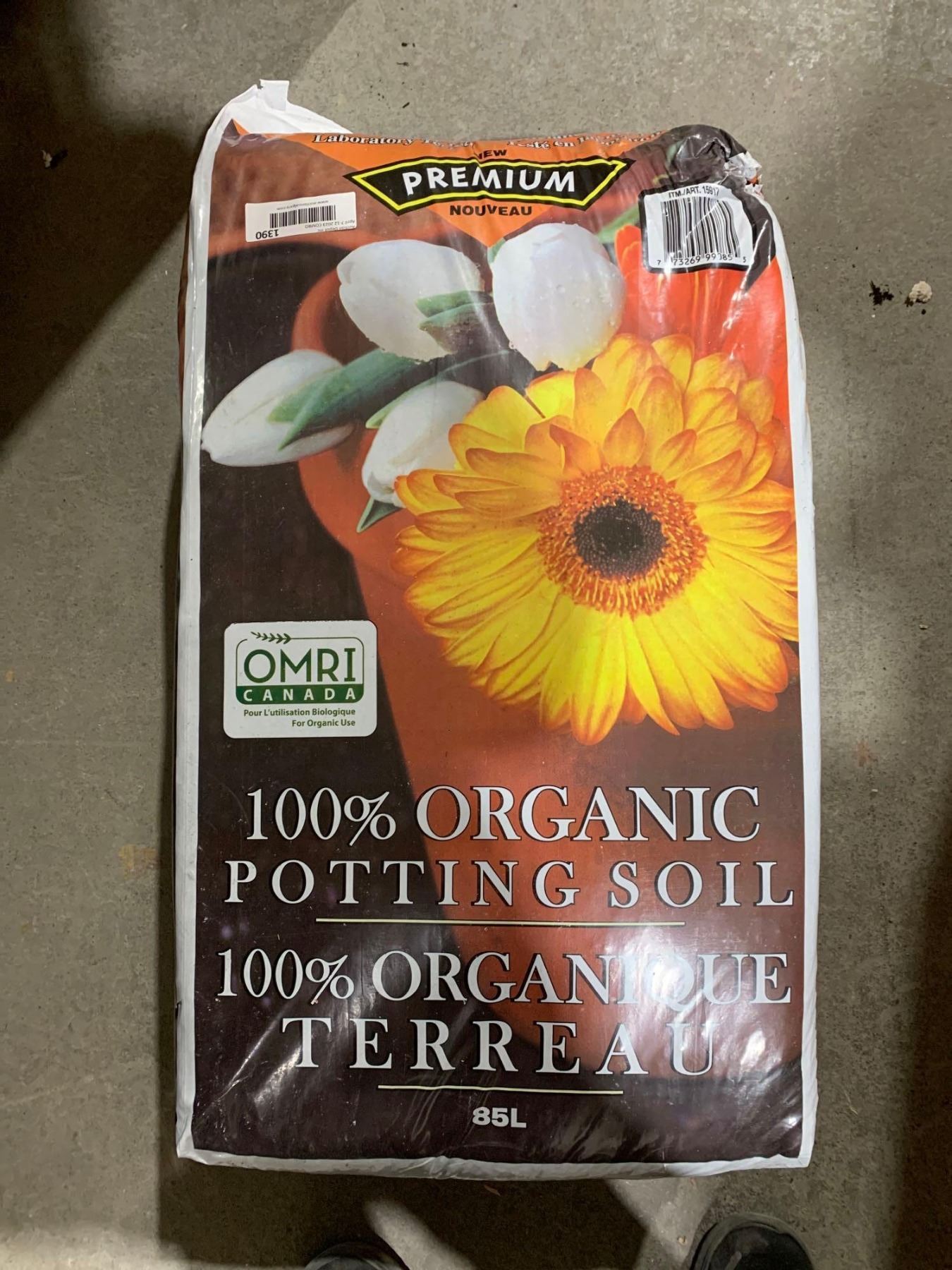 Premium Enriched Blend 100% Organic Potting Soil 85L