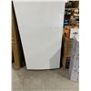 Image 1 : Frigidaire Upright Full Sized Deep Freeze
