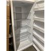 Image 3 : Frigidaire Upright Full Sized Deep Freeze