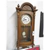 Image 1 : Howard Miller Oak Pendulum Wall Clock