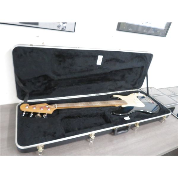 New York Pro Electric Bass Guitar w/Carry Case