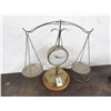 Image 1 : United Scale Table Clock