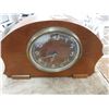 Image 2 : 3-Old Mantle Clocks - 3 X $