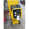 Image 1 : Dewalt 15 Gal. 225 PSI Air Compressor