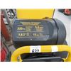 Image 2 : Dewalt 15 Gal. 225 PSI Air Compressor