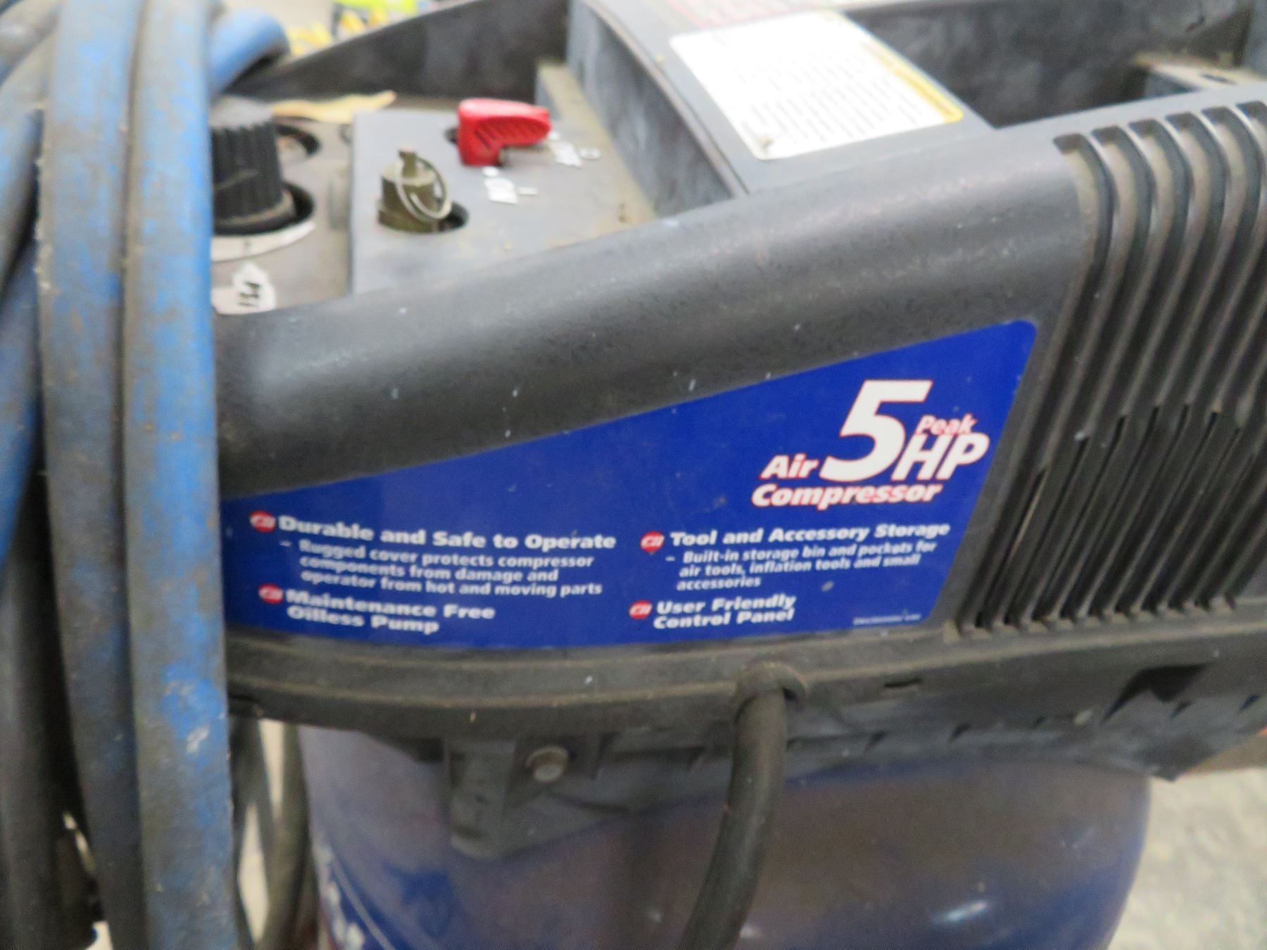 Campbell Hausfeld 22 Gal. 125 PSI Air Compressor