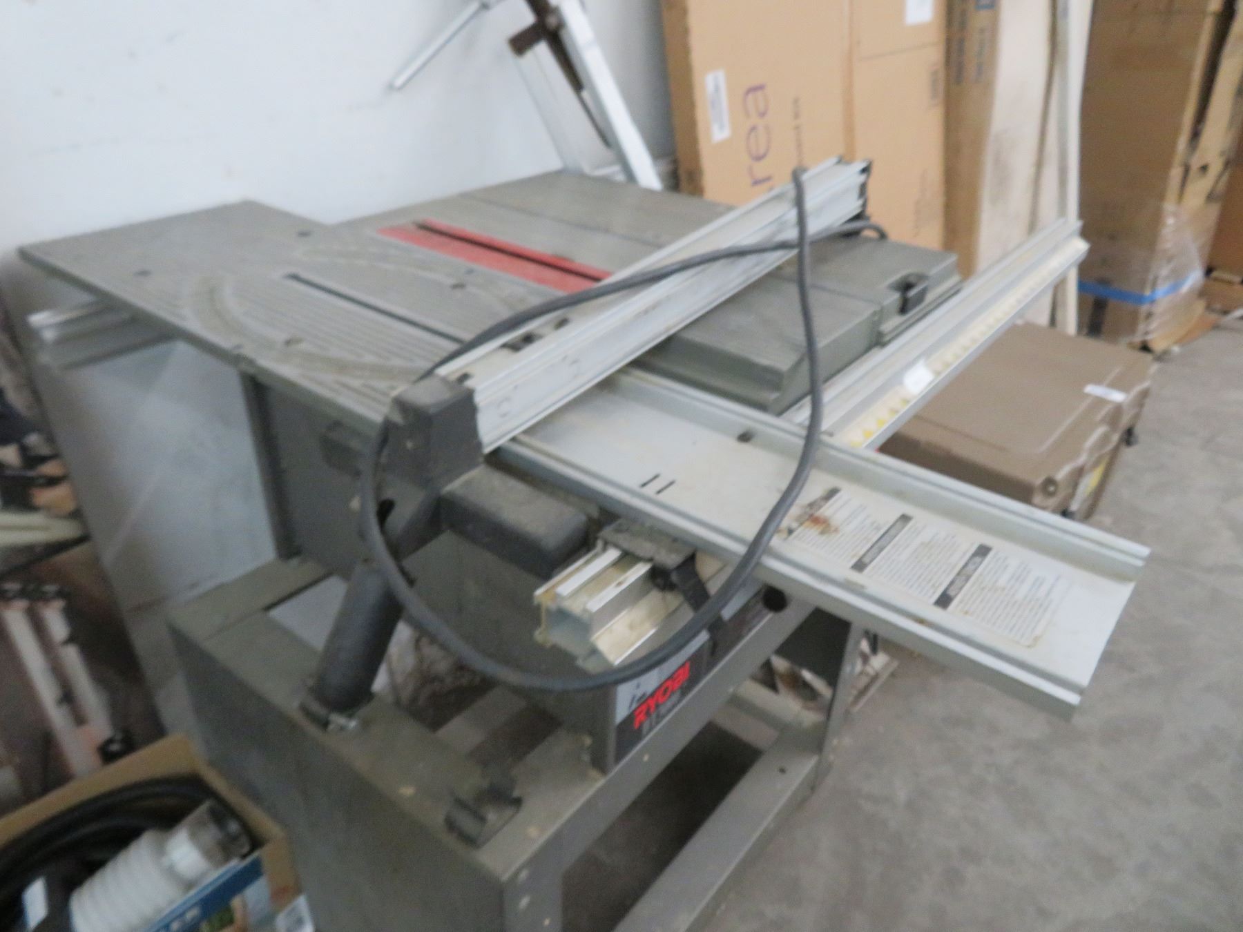 Ryobi Bt3000 Table Saw